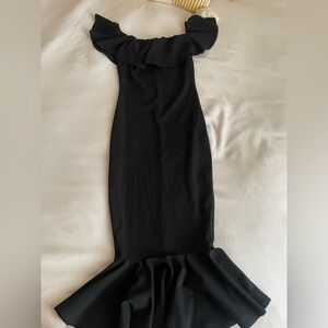 Elegant Black Evening Gown